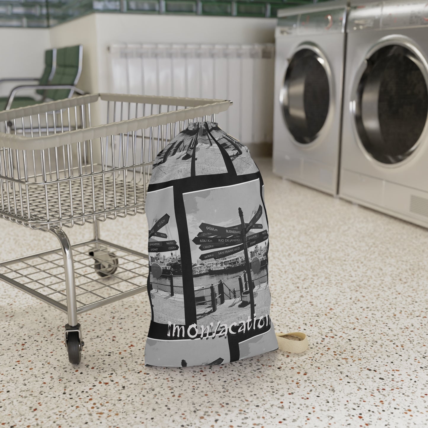 I.O.V WYG Travel Multi-Use Bag