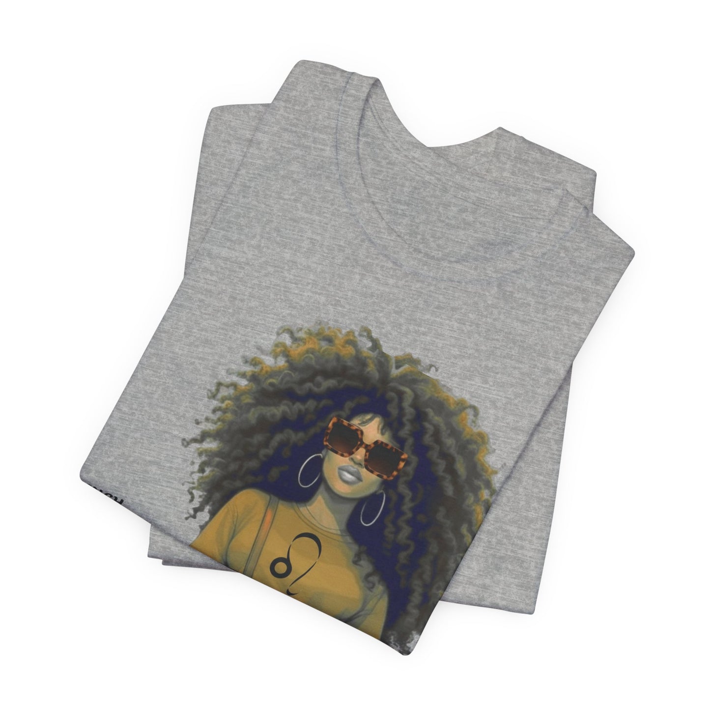 I.O.V-(Leo) Voyage Avec Moi Afro Travel Girl Graphic Tee