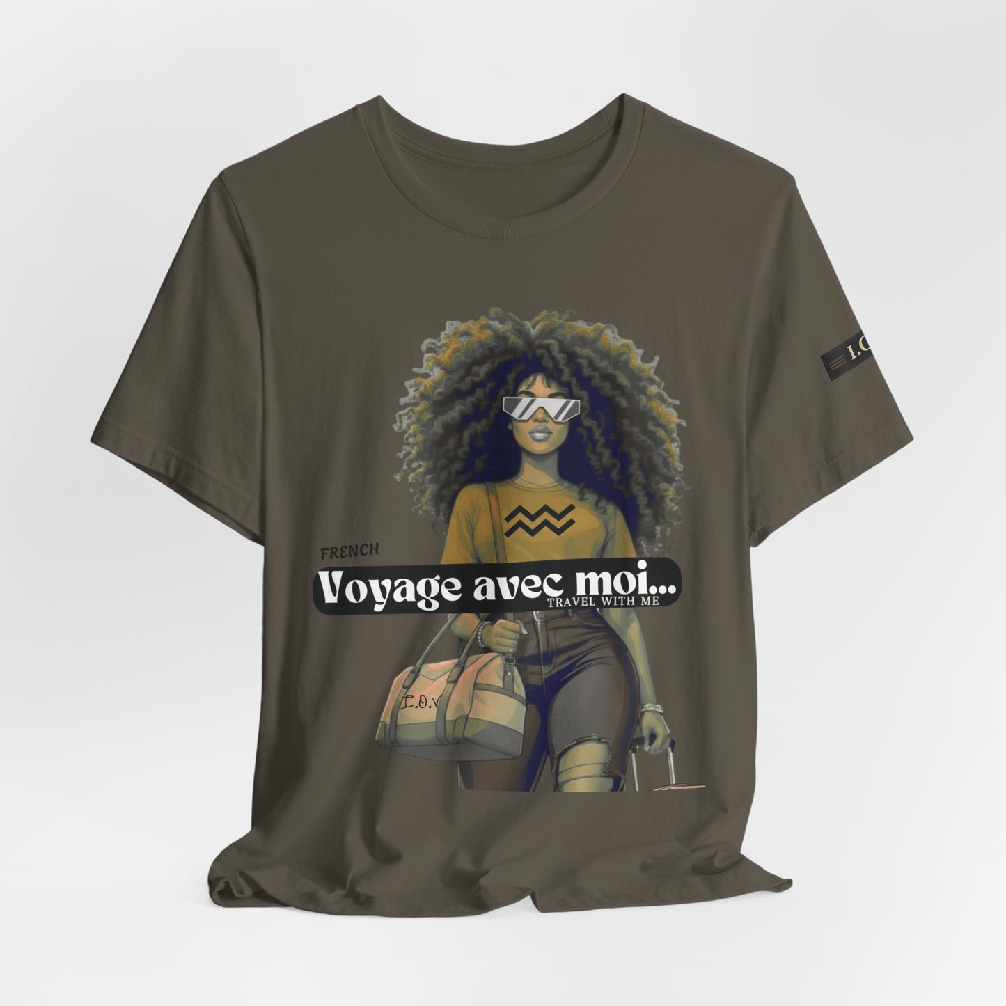 I.O.V-(Aquarius) Voyage Avec Moi Afro Travel Girl Graphic Tee