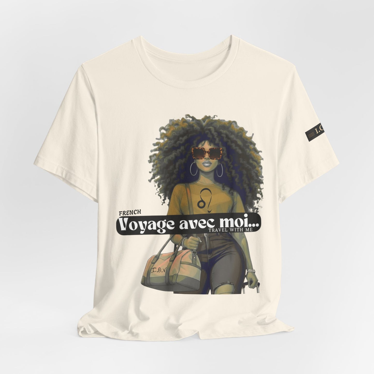 I.O.V-(Leo) Voyage Avec Moi Afro Travel Girl Graphic Tee
