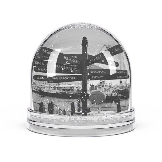 I.O.V-Travel Snow Globe
