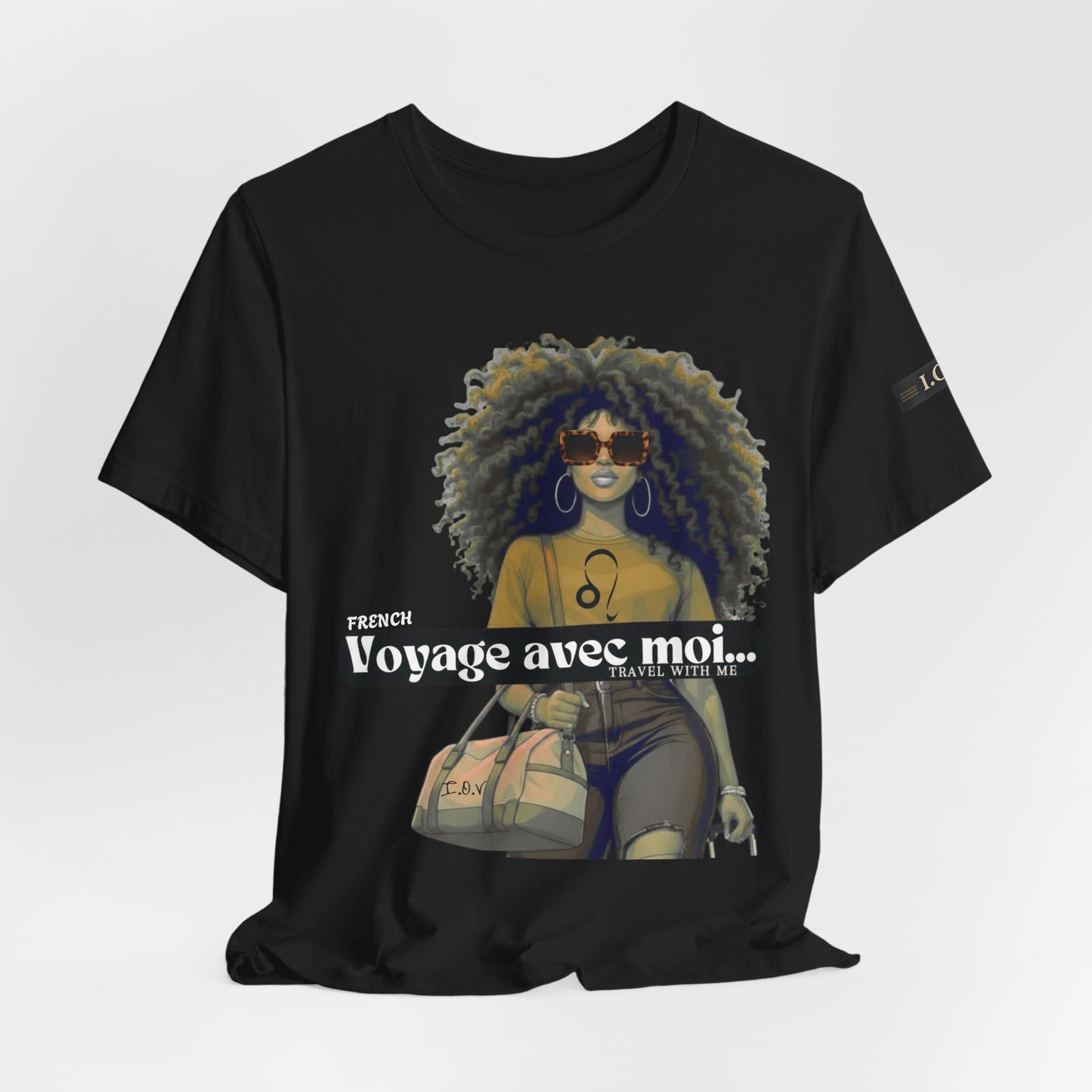 I.O.V-(Leo) Voyage Avec Moi Afro Travel Girl Graphic Tee
