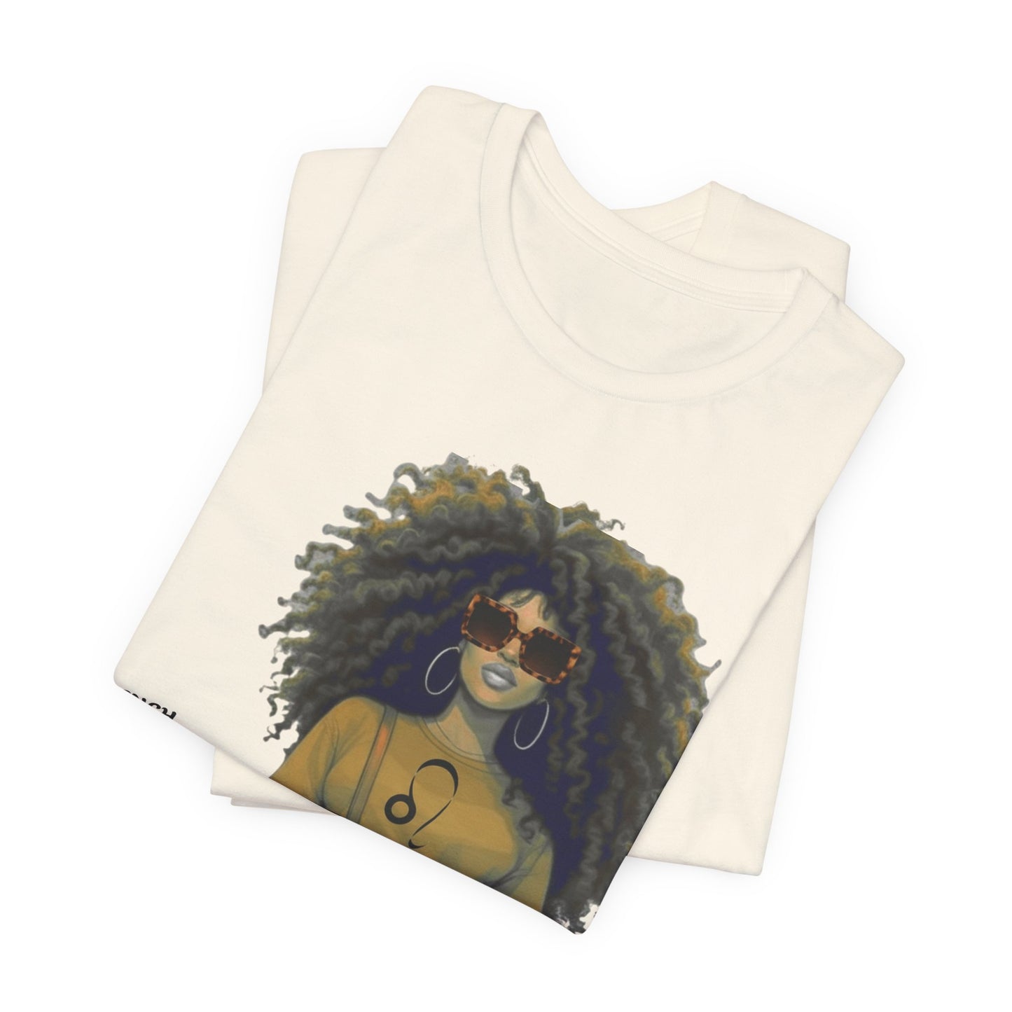 I.O.V-(Leo) Voyage Avec Moi Afro Travel Girl Graphic Tee