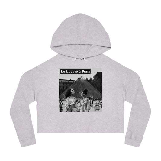 I.O.V (CDG) Le Louvre à Paris Vintage Photo Graphic Cropped Hoodie